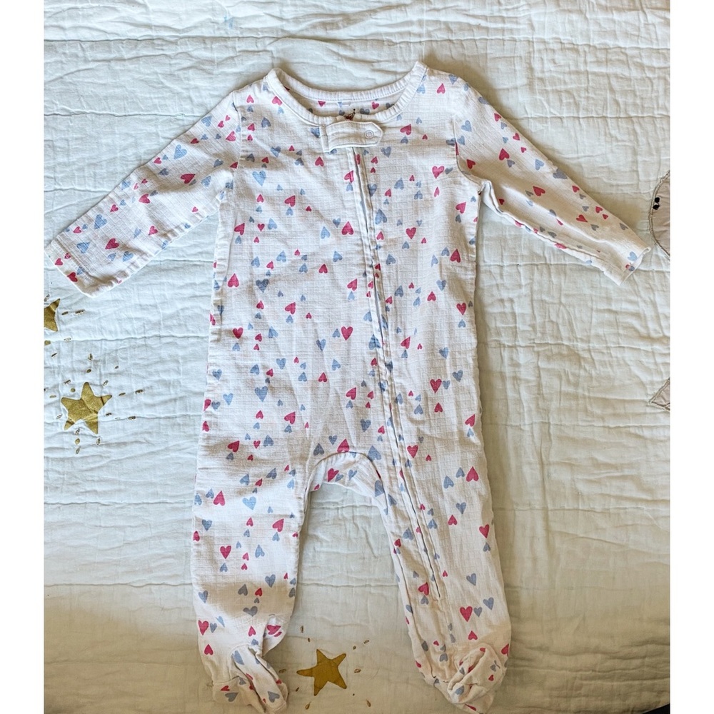 Aden + Anais | Heart Zip Footie